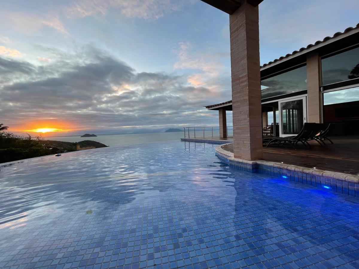 Casa Bella Vista: Beachfront Mansion in João Fernandes, Búzios Exterior photo